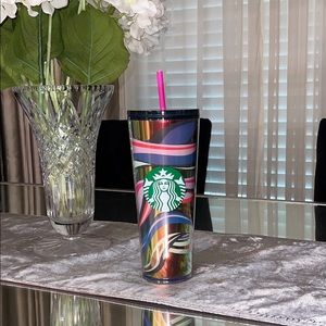 STARBUCKS 2021 Iridescent Colorful Ribbons Holiday Venti Cold Cup Tumbler 24oz